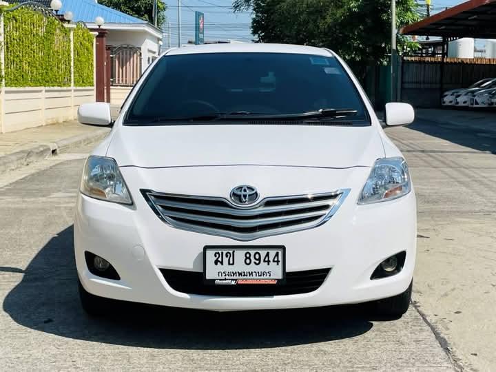 TOYOTA VIOS 2012 สีขาว 2