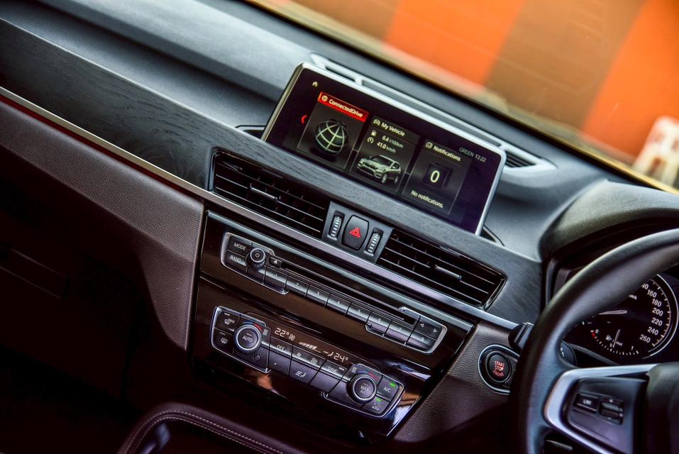 BMW X1 sDrive18d xLine F48 AT 2019 17