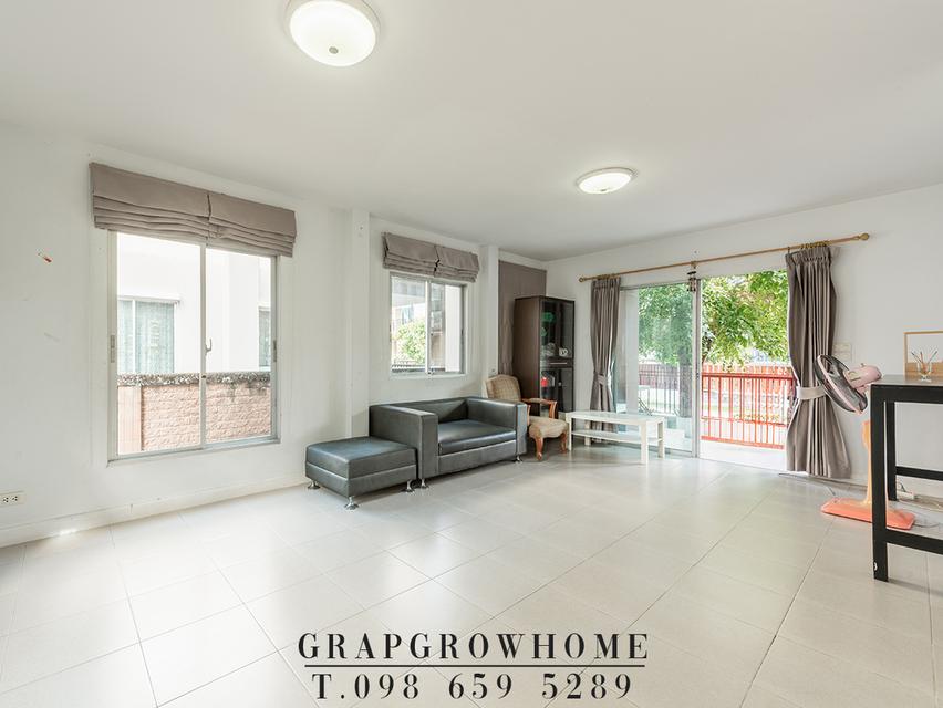 ขาย/ ให้เช่า บ้านแฝด พร้อมอยู่ ใกล้เมกาบางนา ร.ร. นานาชาติ เลี้ยงสัตว์เล็กได้ เอโทล มัลดีฟส์ บีช ศรีนครินทร์ - หนามแดง เงียบสงบ เดินทางสะดวก 9