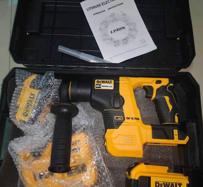 สว่าน DeWALT ไร้สาย