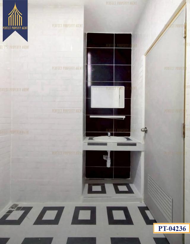 ทาวน์เฮาส์บัวทอง 4 พร้อมอยู่ 4 ห้องนอน 10