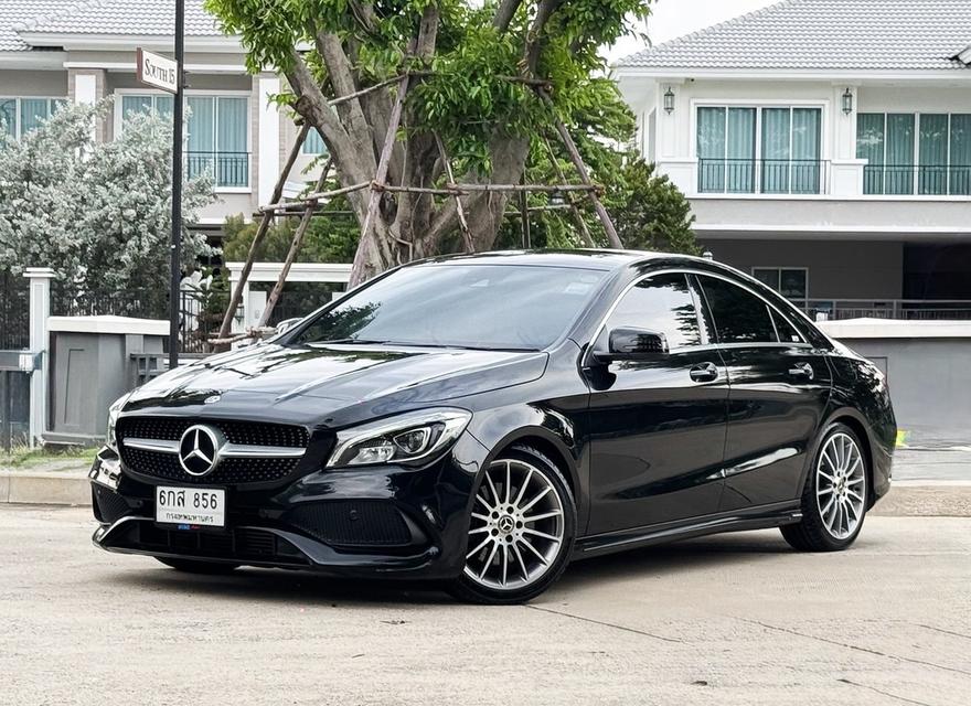 BENZ CLA250 AMG Dynamic (facelift) รุ่นใหม่แล้ว W117 ปี 2017 ใช้งานน้อย 2 หมื่นโล ออฟชั่นเต็มสุด เจ้าของเดียว