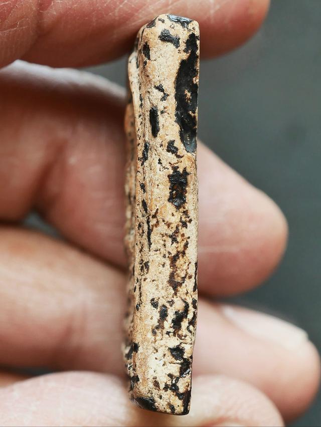 พระสมเด็จวัดระฆัง พิมพ์ฐานแซม....ลงรักเก่าๆ รูปที่ 10