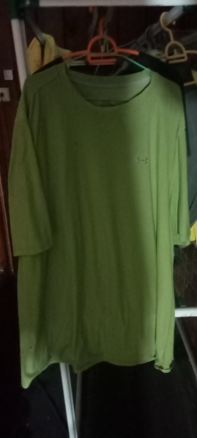 เสื้อศิลปิน ต๊ะวงฟลอย