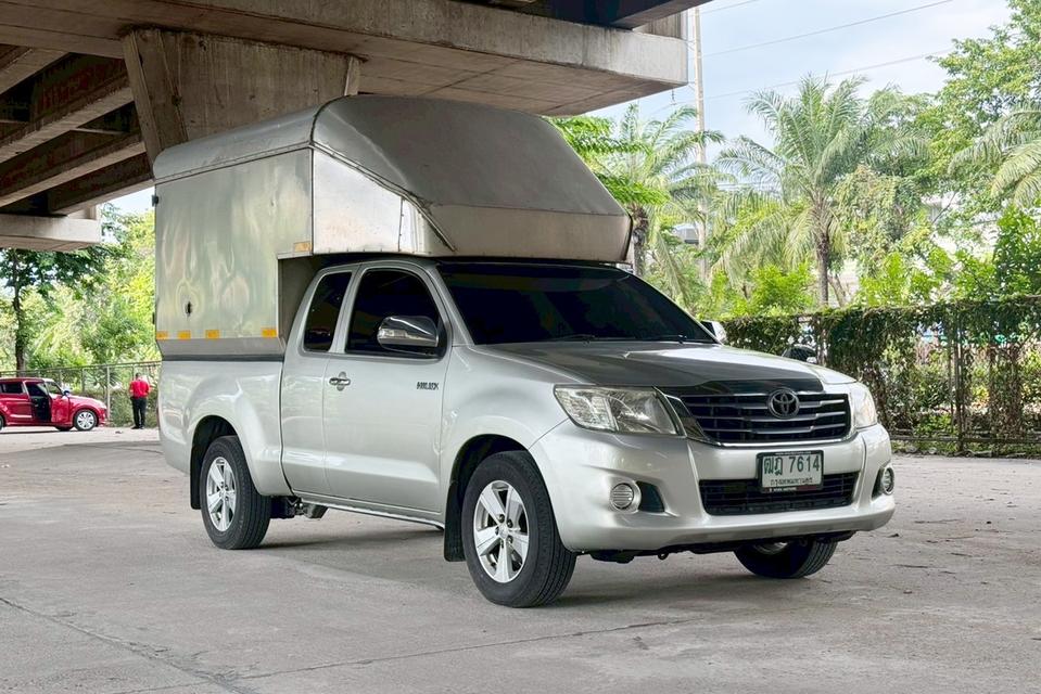 Toyota Hilux Vigo Champ Smart Cab 2.7 J LPG MT ปี 2011