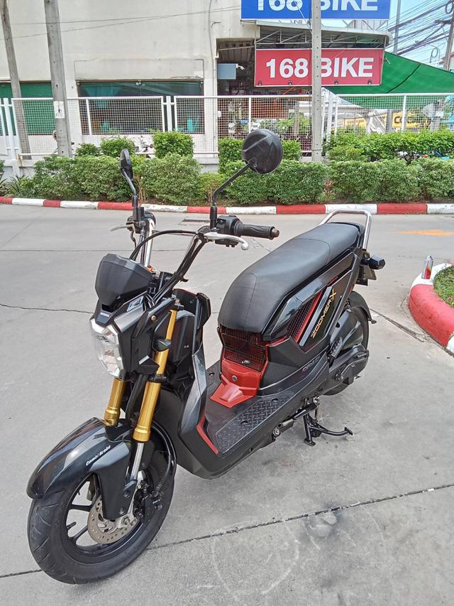  Honda Zoomer X ปี2015 สภาพเกรดA 15013 กม .เอกสารครบพร้อมโอน 3