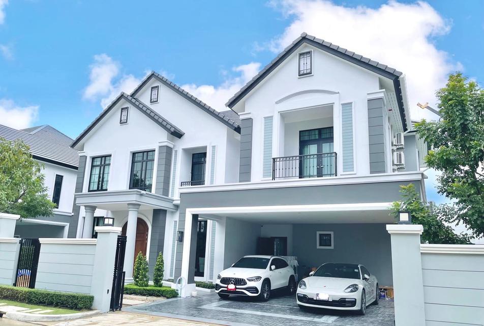 ขายบ้านเดี่ยว 2 ชั้น หมู่บ้าน เดอะพาลาสโซ่ ปิ่นเกล้า (The Palazzo Pinklao) แบบบ้าน Antonio พื้นที่ใช้สอย 403 ตารางเมตร ตั้งอยู่บนที่ดิน 115.6 ตารางวา 1