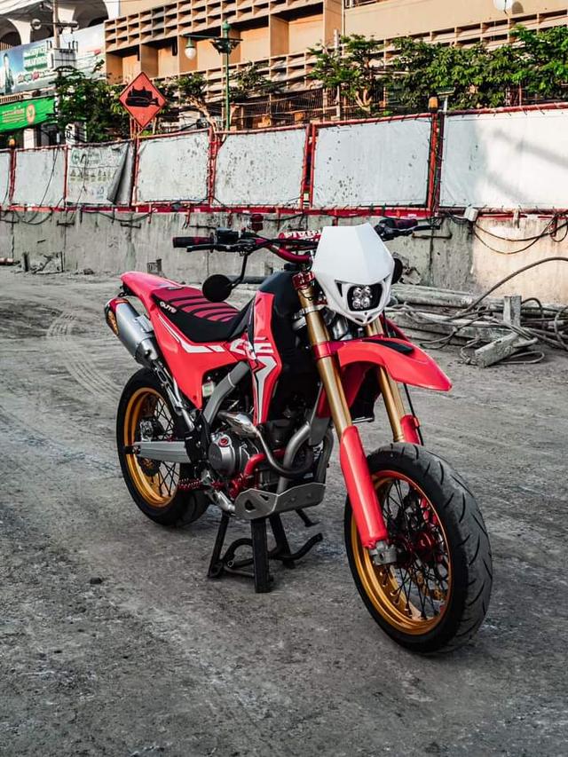 Honda CRF 250 สีแดง 2