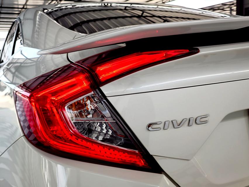   HONDA NEW CIVIC FC 1.8 EL. ปี 2017  MILE. 89,588 Km. (519,000)  13