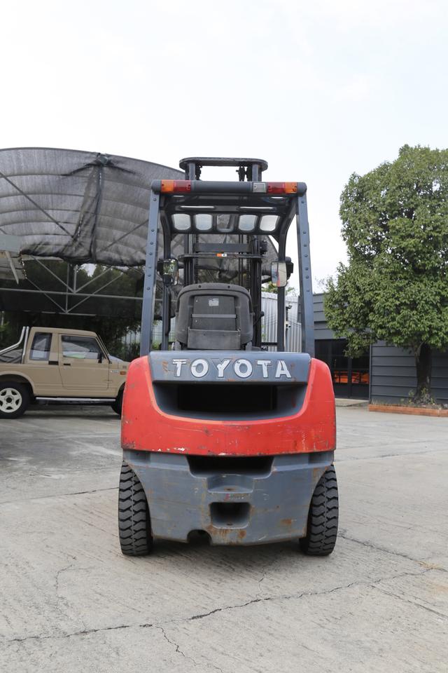 รถโฟล์คลิฟท์ TOYOTA 8FD25 รูปที่ 5