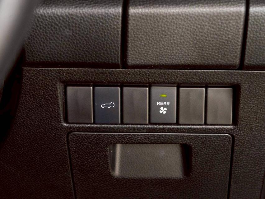 Isuzu MU-X 3.0Ultimate ปี21 10