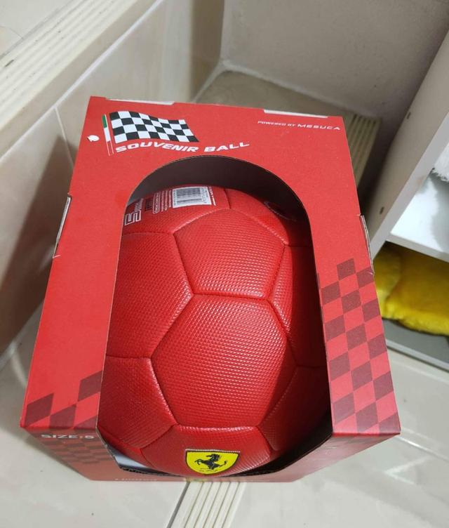 ลูกบอล Ferrari ของแท้ 2