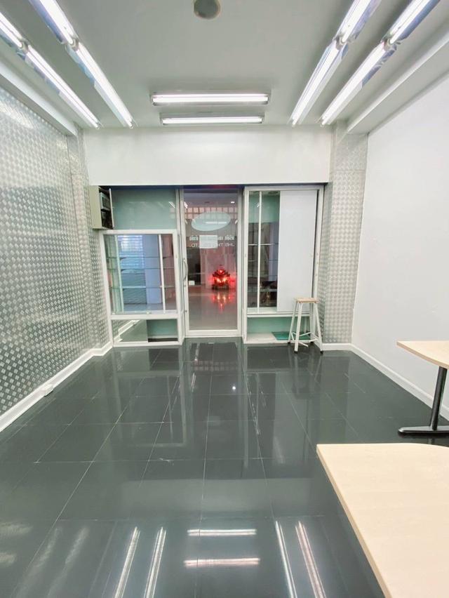 ให้เช่าห้องภายในอาคารพาณิชย์2 ชั้น 3