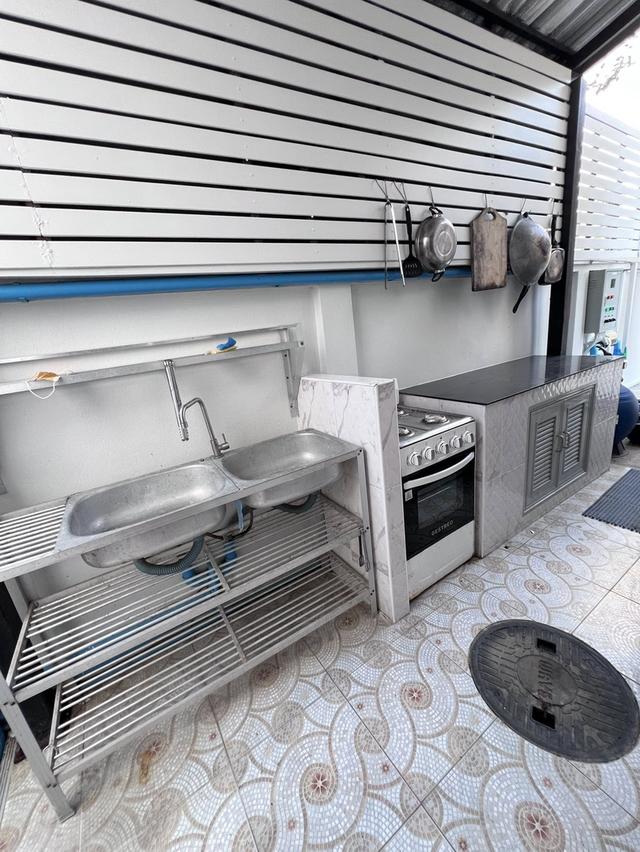 Pool villa 2 ชั้น 🏊‍♀️💗มี 5 ห้องนอน 3 ห้องน้ำ  ราคา 7.8 ล้านบาท  !!โอนคนละครึ่ง 12