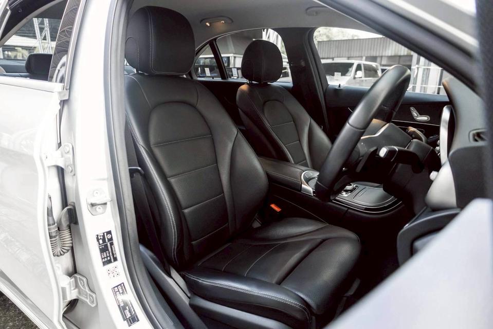 รหัสรถ PR4993 Mercedes-Benz C220d Avantgarde 2020 6