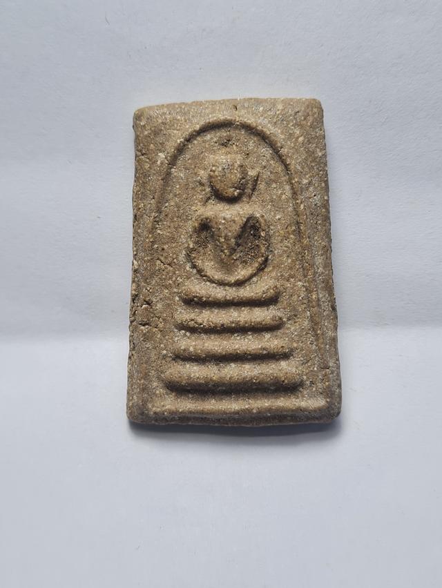 พระสมเด็จ พิมพ์อกครุฑ