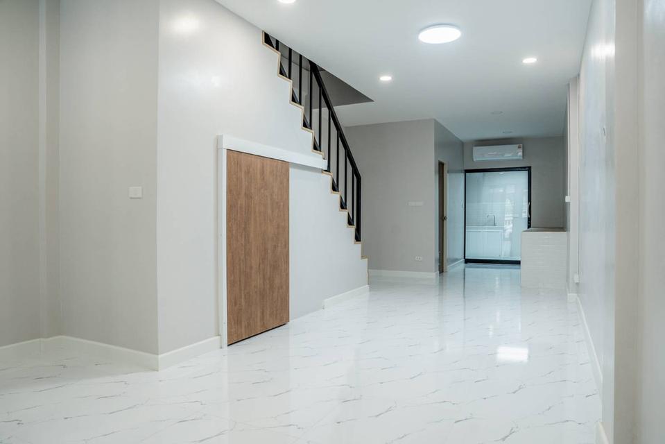 ขายบ้านทาวโฮมเอกมัย สุขุมวิท65 ปรีดีพนมยงค์15 Townhome 4ชั้น ใกล้ BTSเอกมัย ทองหล่อ พระโขนง 3 ห้องนอน 4ห้องน้ำ ทำใหม่พร้อมอยู่ ใกล้พระราม4 0879074045