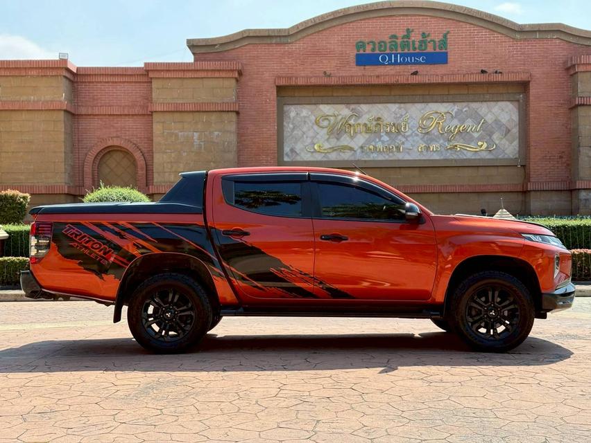 Mitsubishi Triton 2.4GT Alhlete 4wd ปี20 3