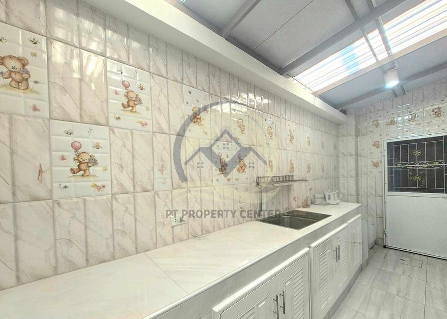 ขาย ทาวน์เฮ้าส์ 2 ชั้น หมู่บ้านโกลเด้นทาวน์ 2 บางแค ซอยกาญจนภิเษก 5/1 8