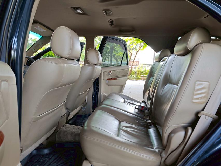 Toyota Fortuner 2.7 V 2WD AT ปี 2009 17