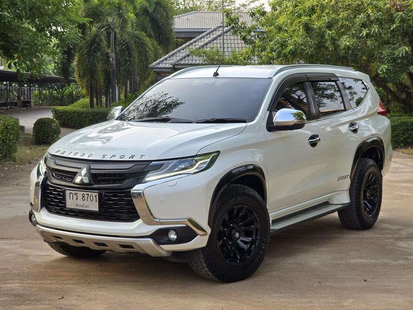 Mitsubishi Pajero Sport 2.4D GT Premium 18