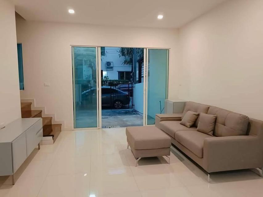 ทาวน์โฮม3ชั้น เบล็สทาวน์ รามอินทรา 127 เช่า 2