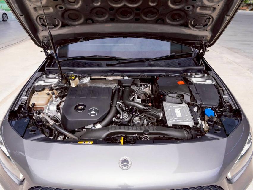 ดาวน์ 0% Mercedes Benz A200 Progressive ปี จด 2022 18