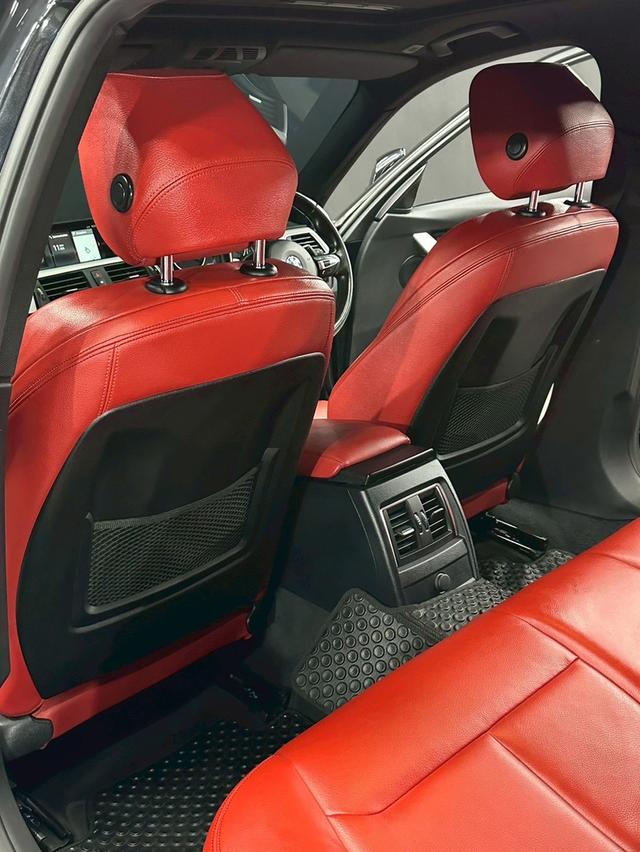 BMW 330e m sport ปี 2017 18