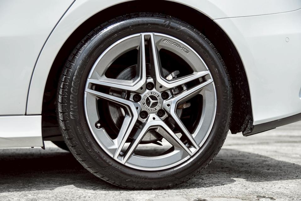 รหัสรถ CBL6803 Mercedes-Benz A200 1.3 AMG Dynamic W177 AT 2021