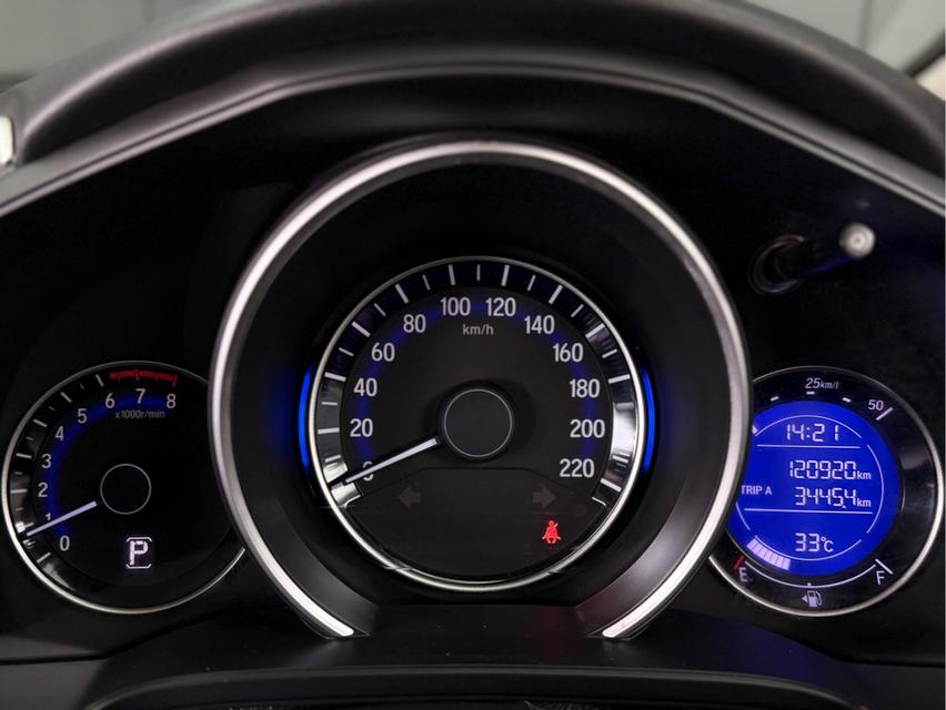 รหัสรถ WRT7603 2019 HONDA JAZZ 1.5 i-VTEC V+ รูปที่ 8