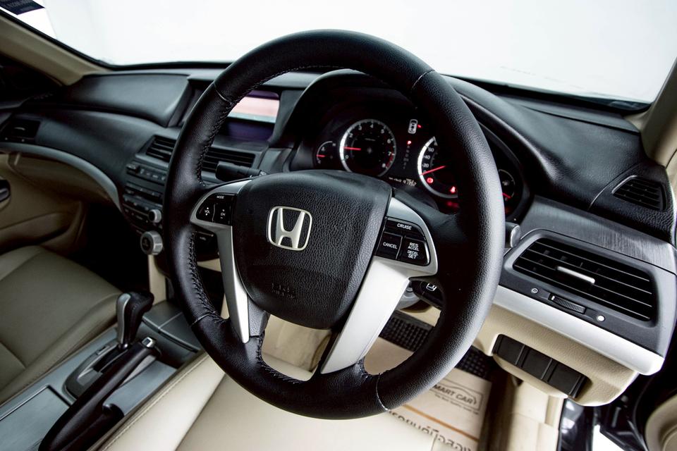รหัสรถ 1D715 ACCORD 2.0 E 2009 8
