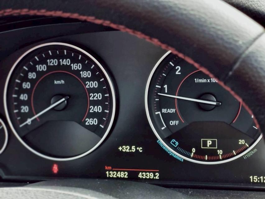 Bmw 320i Sport ( F30 ) ปี 2015 รถสวย พร้อมใช้ค่ะ 10