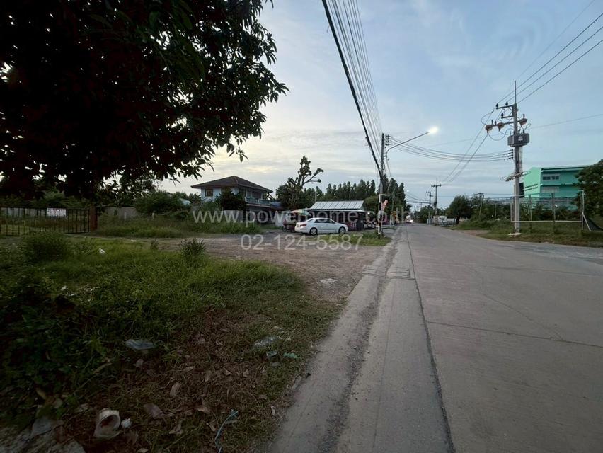 ที่ดินเปล่า ใกล้โรงเรียนเทศบาล 1 (ขจรเนติยุทธ) ถนนลำลูกกา ต.คูคต อ.ลำลูกกา จ.ปทุมธานี 2