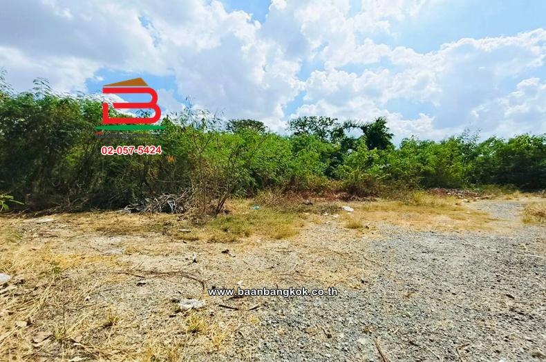 ที่ดินเปล่า เนื้อที่ 7-2-67 ไร่ ซอยประชาชื่น 4 แยก 1-4, ใกล้สถานีขนส่งสายเหนือ ถนนวิภาวดี แขวงบางซื่อ เขตบางซื่อ 3