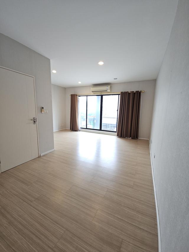 🏡 ขายทาวน์โฮม 3 ชั้น – บ้านกลางเมือง งามวงศ์วาน 📍 เขตหลักสี่ กรุงเทพฯ  12