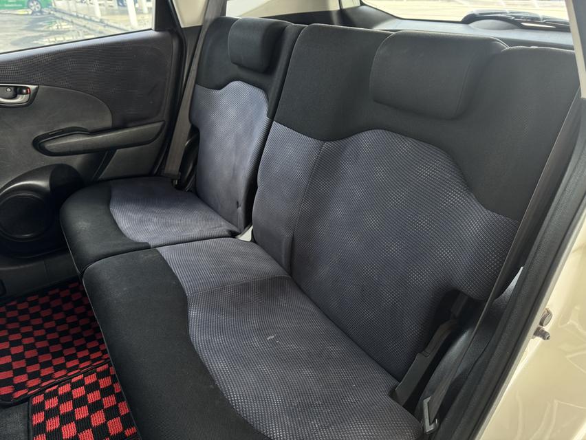 HONDA JAZZ GE 2011 AUTO IVTEC 16