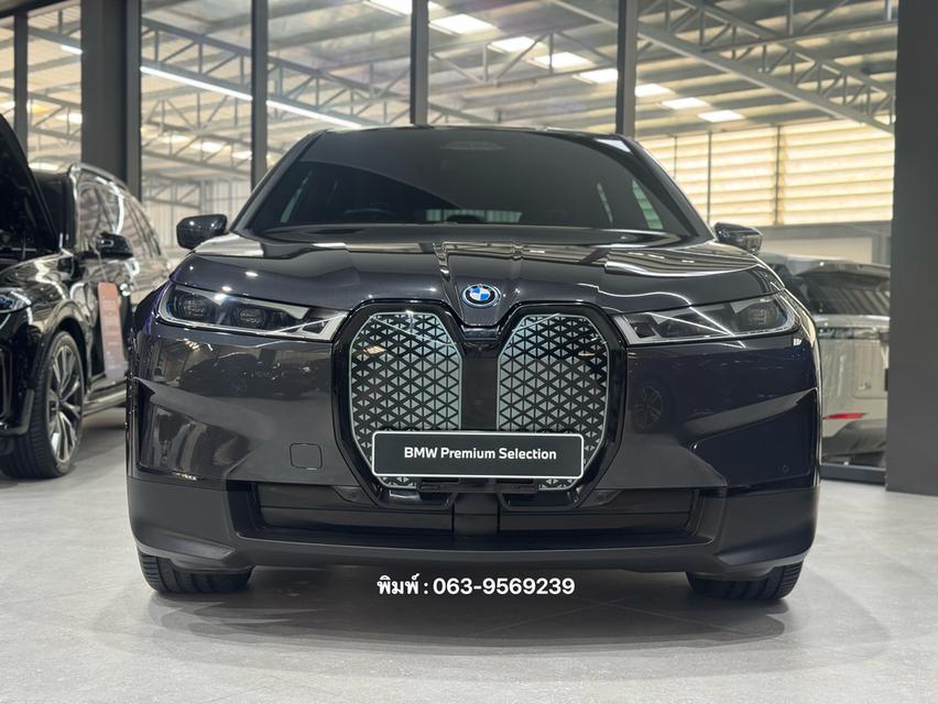 2022 BMW iX xDrive40 (ปรับสภาพก่อนส่งมอบ ประวัติดี ไม่มีอุบัติเหตุ)