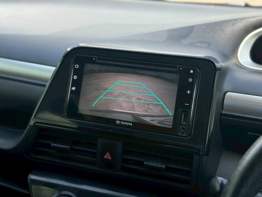 TOYOTA NEW SIENTA 1.5 G (MNC)  ปี 2020สีเทา   เกียรออโต้  13