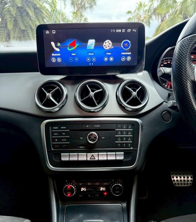 MERCEDES BENZ GLA250 AMG (W156) AT 2018♨️สภาพป้ายแดง รถบ้านไมล์แท้ รูปที่ 9