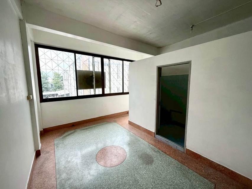 ด่วน! บ้านตึกแถว 4 ชั้น + ดาดฟ้า ทำเลทองย่านบางแค 3