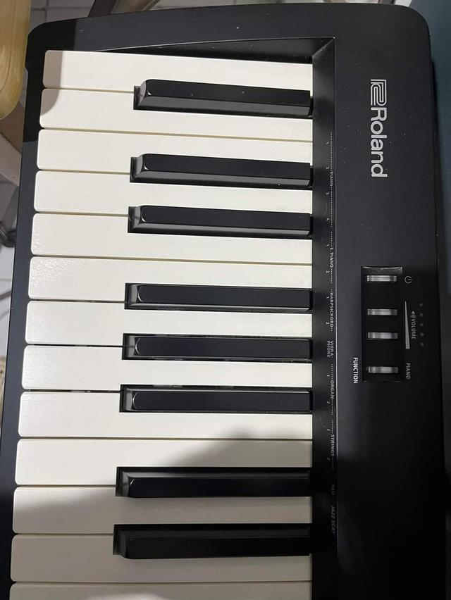 เปียโนไฟฟ้า Roland FP-10 3