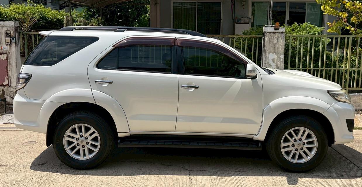 Fortuner แชมป์แท้ 3.0 ขับ 2 ปี 2011จด12🖍️ราคา 349,000 บาท ขายสด รูปที่ 4