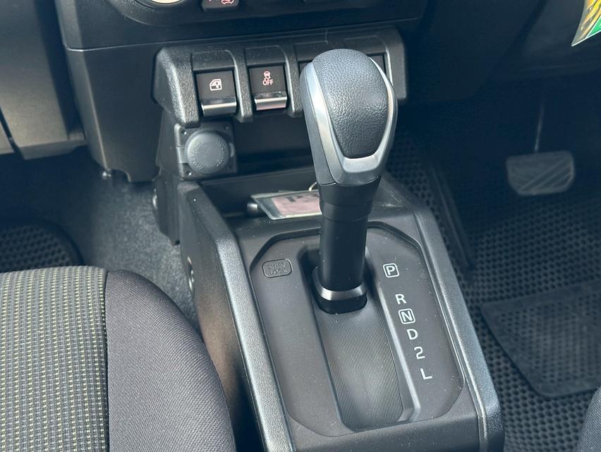 SUZUKI JIMMY 3 ประตู 1.5 Auto 4 WD 2024 16