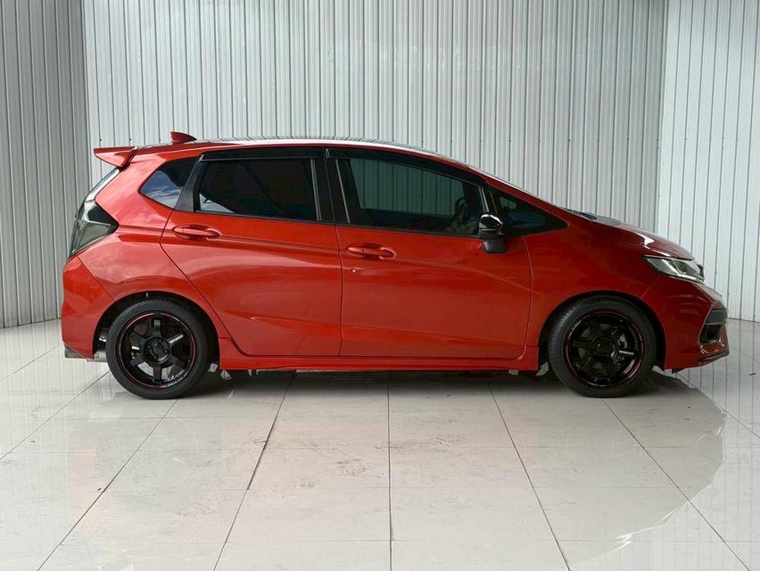 Honda Jazz 1.5RS ปี20 4