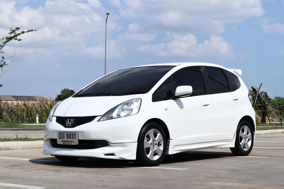 รูป Honda Jazz 1.5V ปี 2010