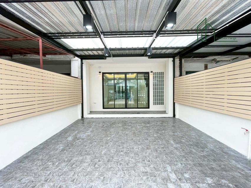 ทาวน์เฮาส์ 2 ชั้น บ้านบัวทอง 4 บ้านกล้วย-ไทรน้อย  2