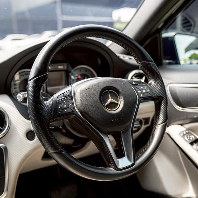 รหัสรถ 67GG5675 📞Mercedes #Benz #A180 ปี 2015 รูปที่ 11
