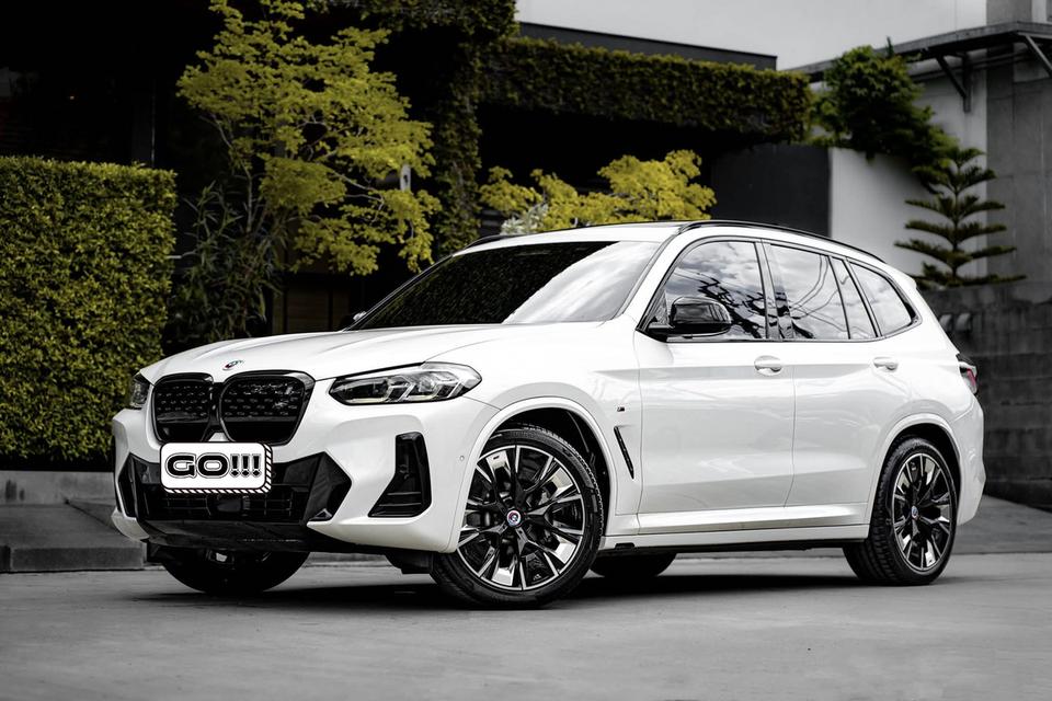 iX3 M-Sport Pro Package
