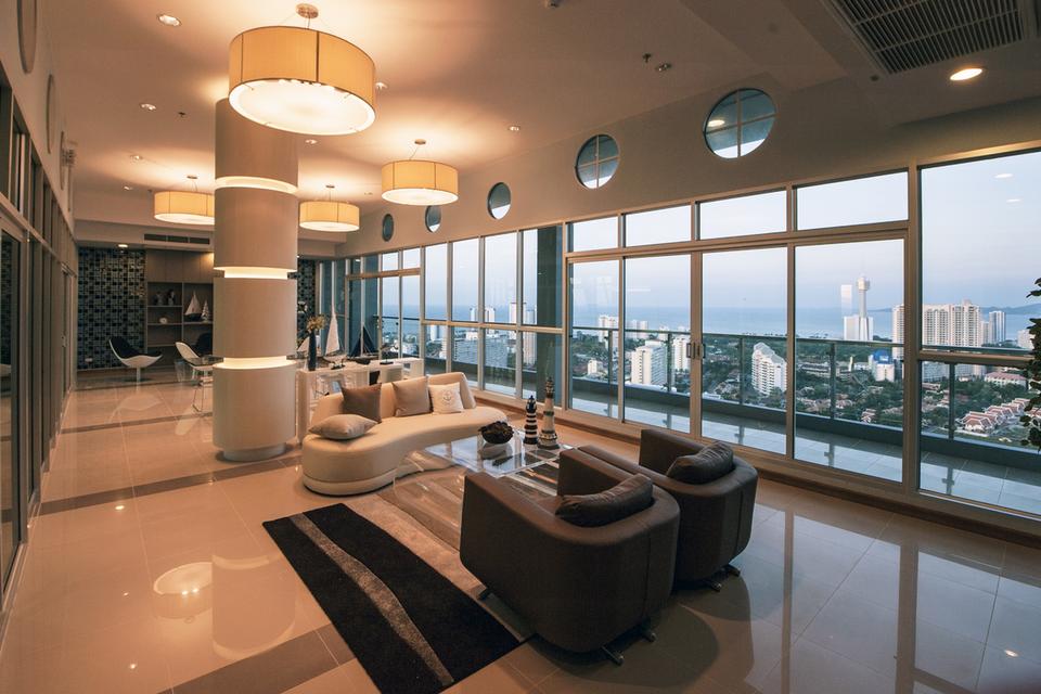 selling condo pattaya 17