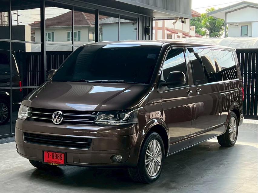 Volkswagen CARAVELLE 2.0 TDi Van